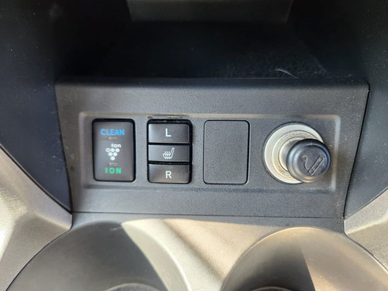  30402  TOYOTA VANGUARD  2011  