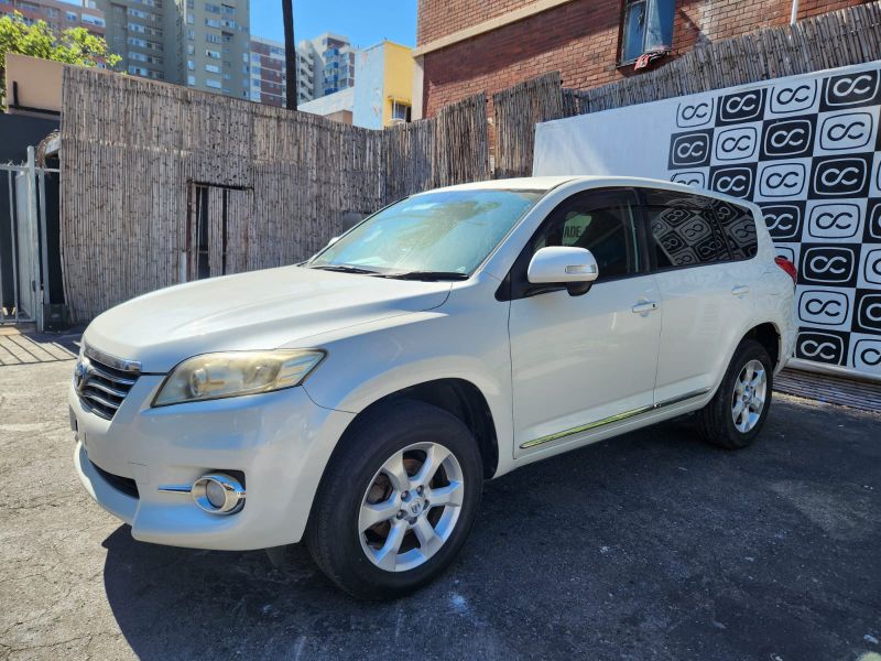  30402  TOYOTA VANGUARD  2011 