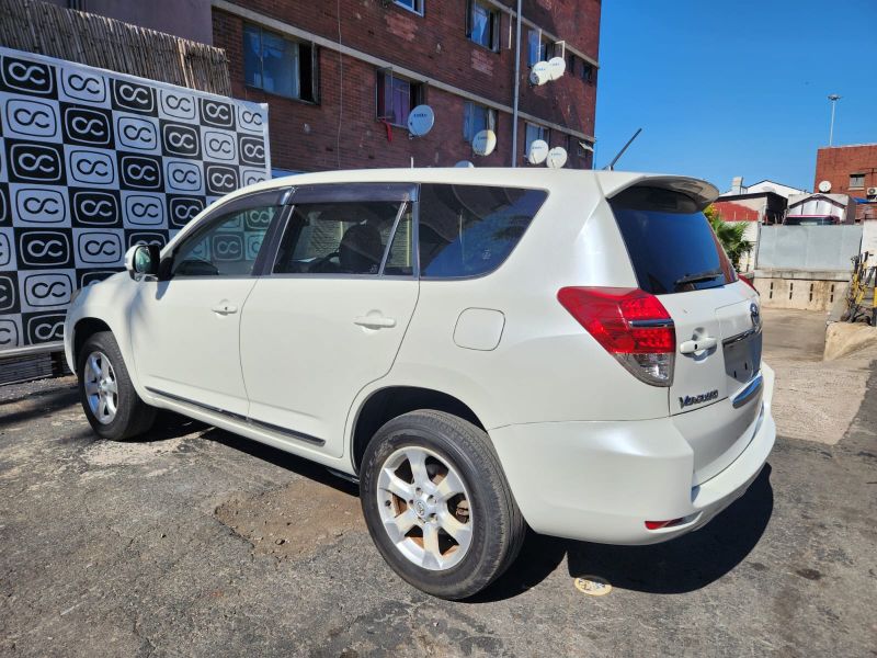  30402  TOYOTA VANGUARD  2011  