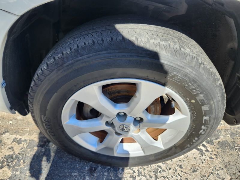  30402  TOYOTA VANGUARD  2011  