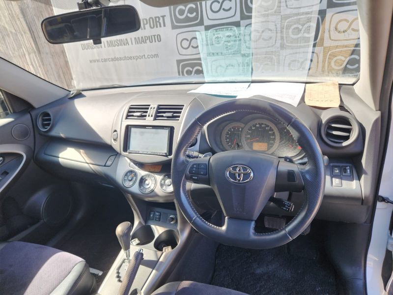  30402  TOYOTA VANGUARD  2011  