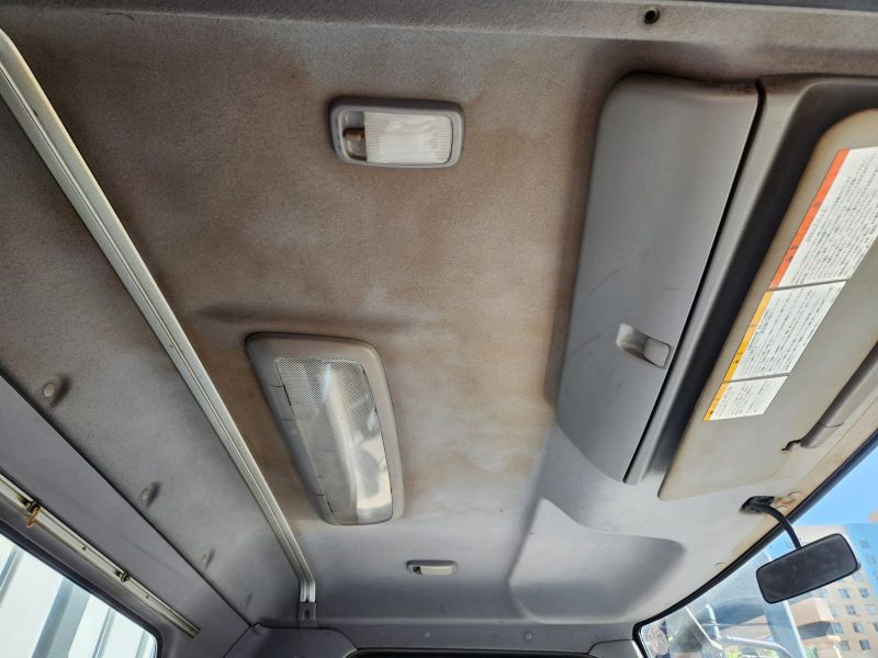  30405  HINO RANGER  2003  