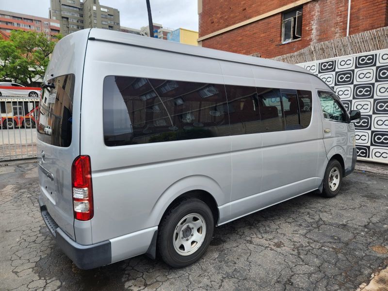  30411  TOYOTA HIACE  2005  