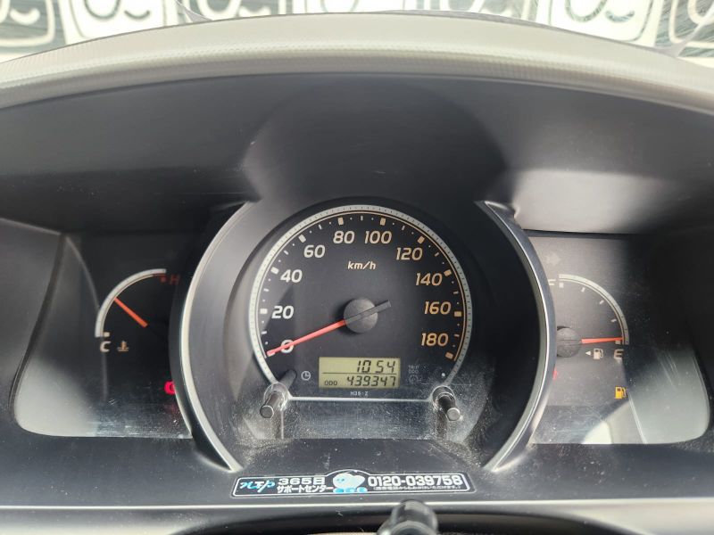  30411  TOYOTA HIACE  2005  