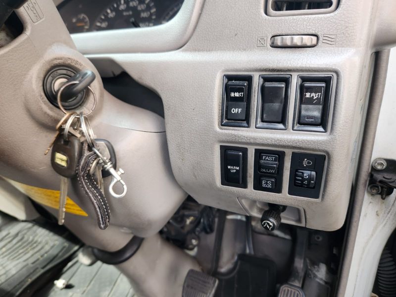  30414  HINO DUTRO  2009  