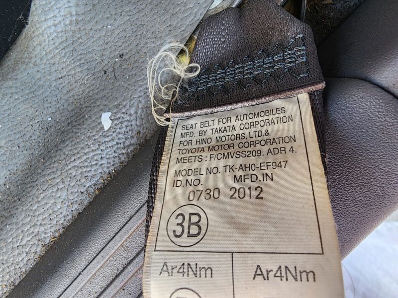  30415  HINO DUTRO  2012  