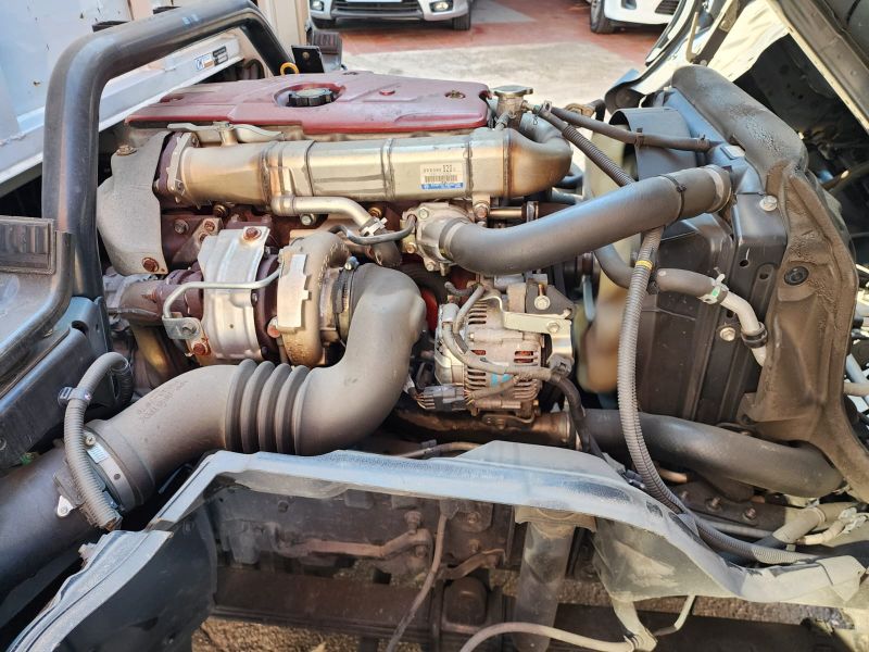  30415  HINO DUTRO  2012  