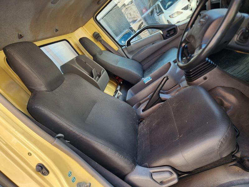  30415  HINO DUTRO  2012  