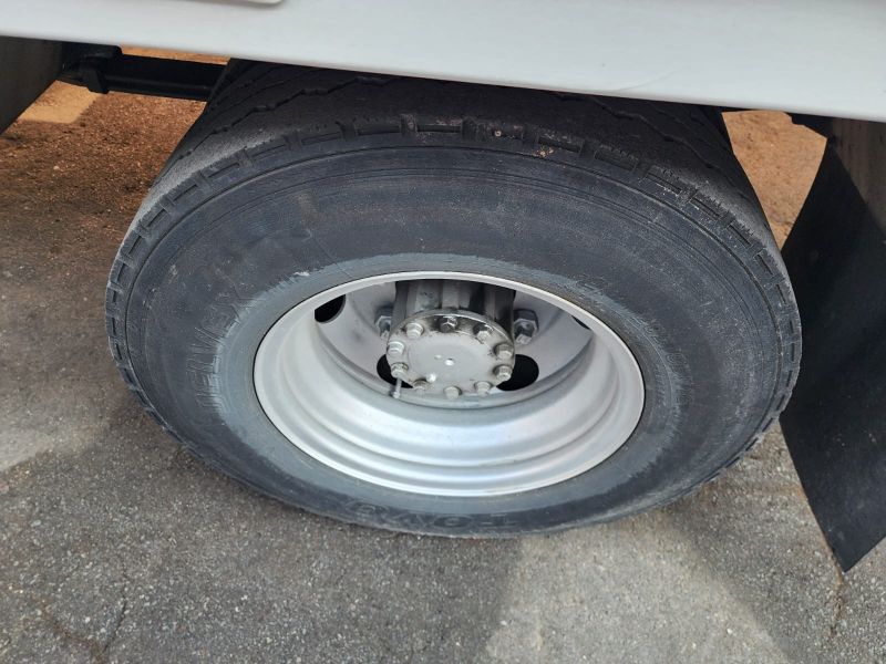  30415  HINO DUTRO  2012  