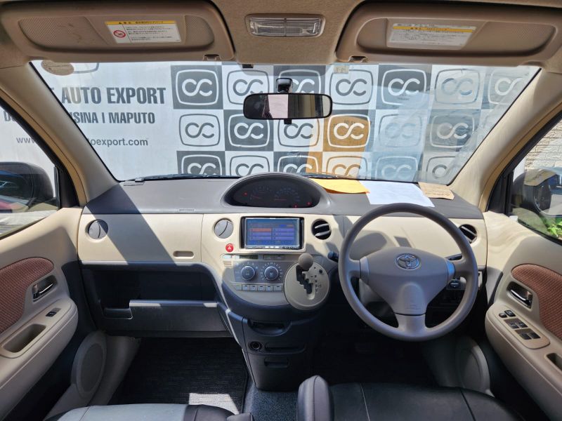 30419  TOYOTA SIENTA  2012  