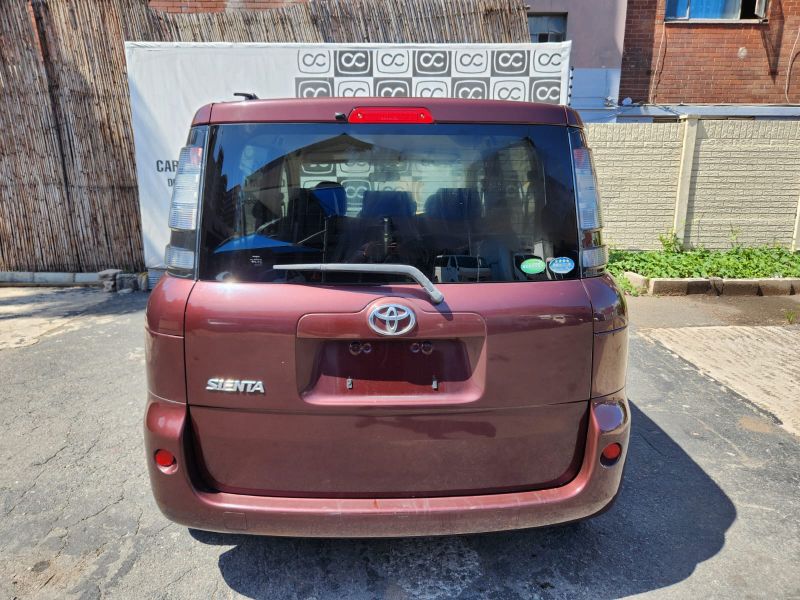  30419  TOYOTA SIENTA  2012  