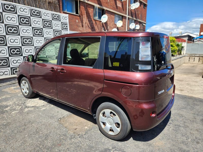  30419  TOYOTA SIENTA  2012  