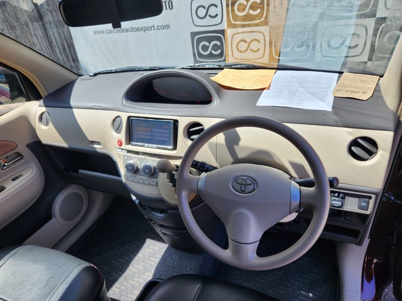  30419  TOYOTA SIENTA  2012  