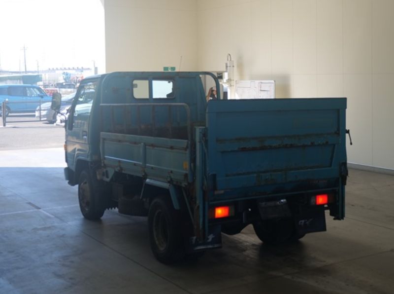  30426  TOYOTA DYNA  1994  