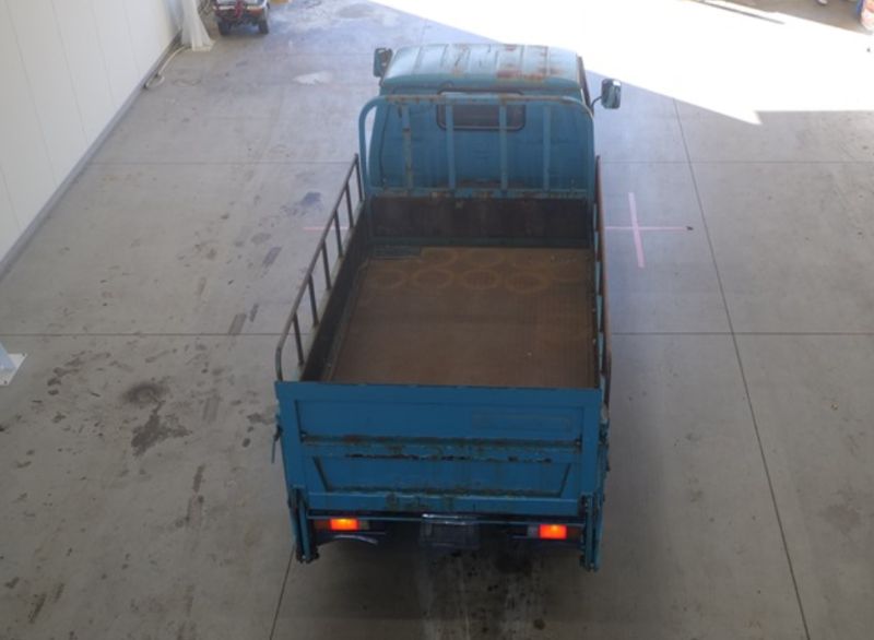  30426  TOYOTA DYNA  1994  