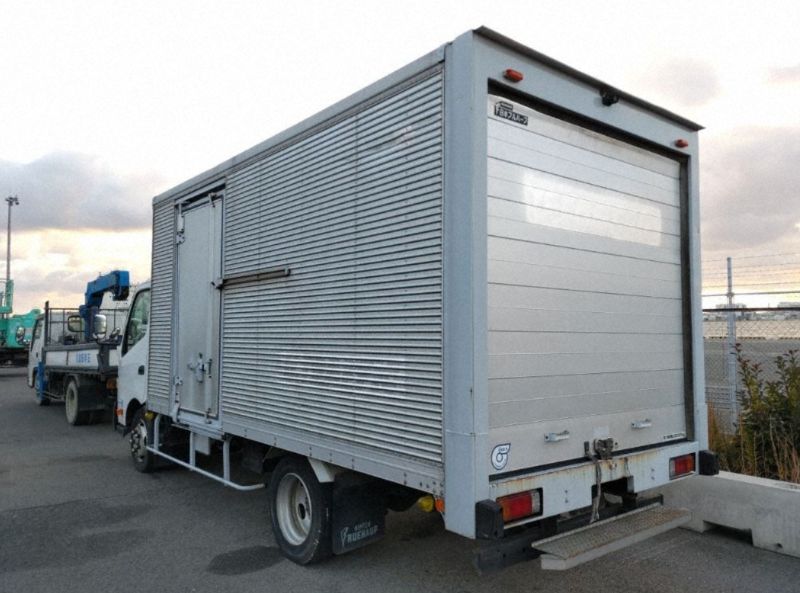  30431  TOYOTA DYNA  2015  