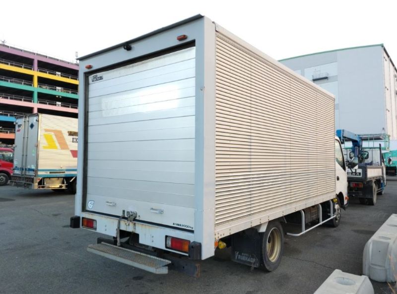  30431  TOYOTA DYNA  2015  