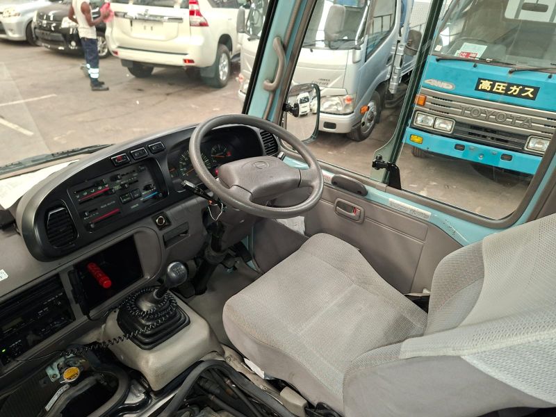  30432  HINO LIESSE BUS  2003  