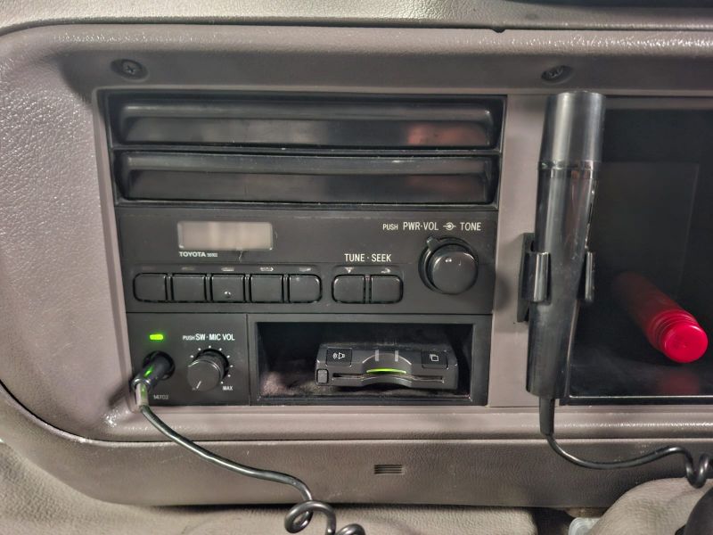  30432  HINO LIESSE BUS  2003  