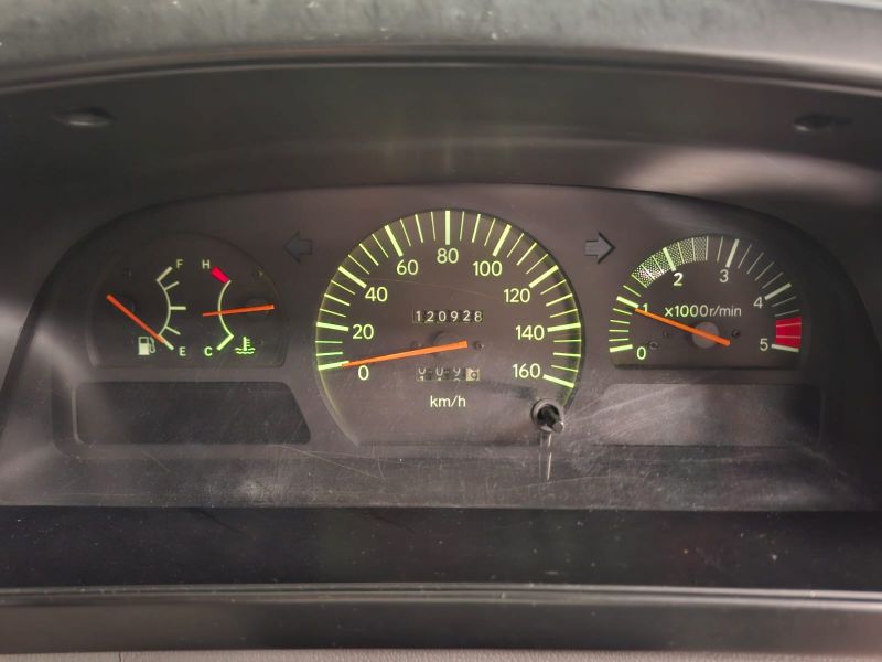  30432  HINO LIESSE BUS  2003  