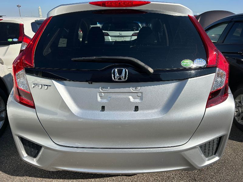  30435  HONDA FIT  2016  