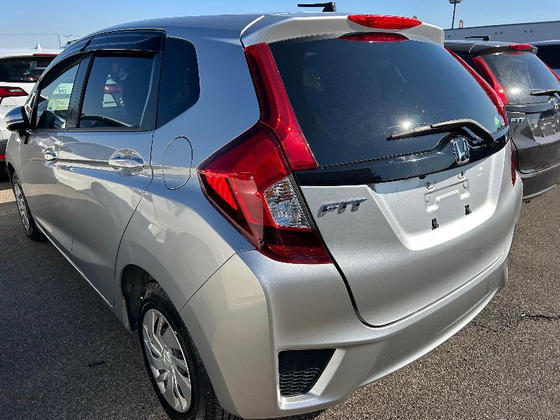  30435  HONDA FIT  2016  