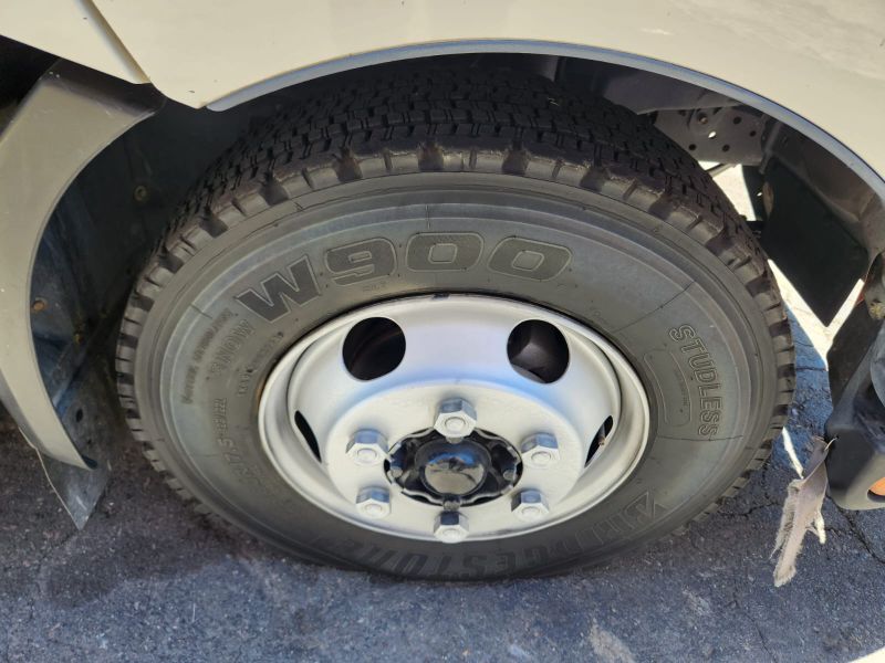  30437  TOYOTA DYNA  2014  