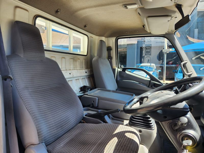  30437  TOYOTA DYNA  2014  