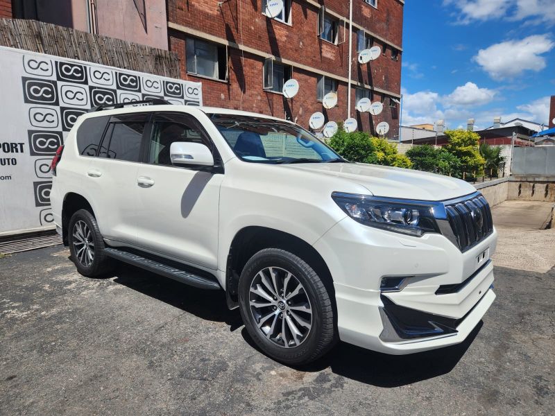  30441  TOYOTA LANDCRUISER PRADO  2017  