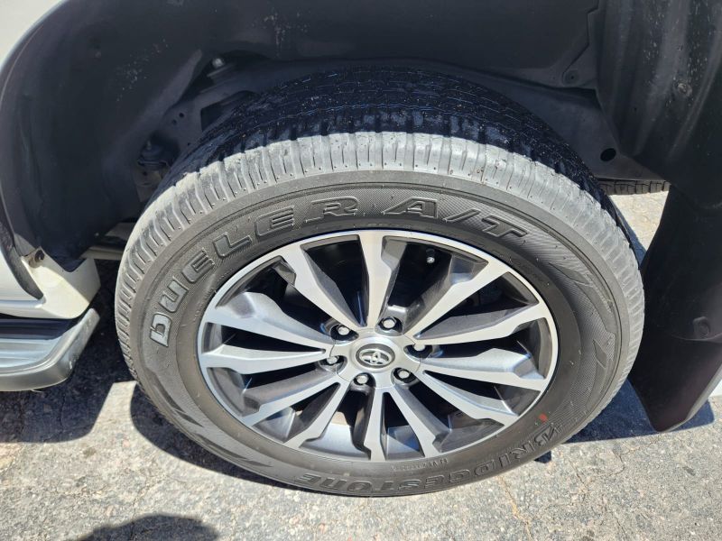  30441  TOYOTA LANDCRUISER PRADO  2017  