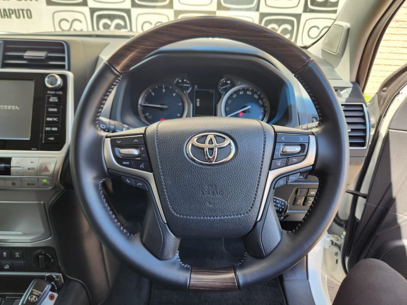  30441  TOYOTA LANDCRUISER PRADO  2017  