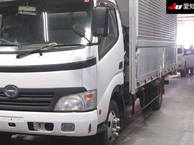  30450  HINO DUTRO  2006  