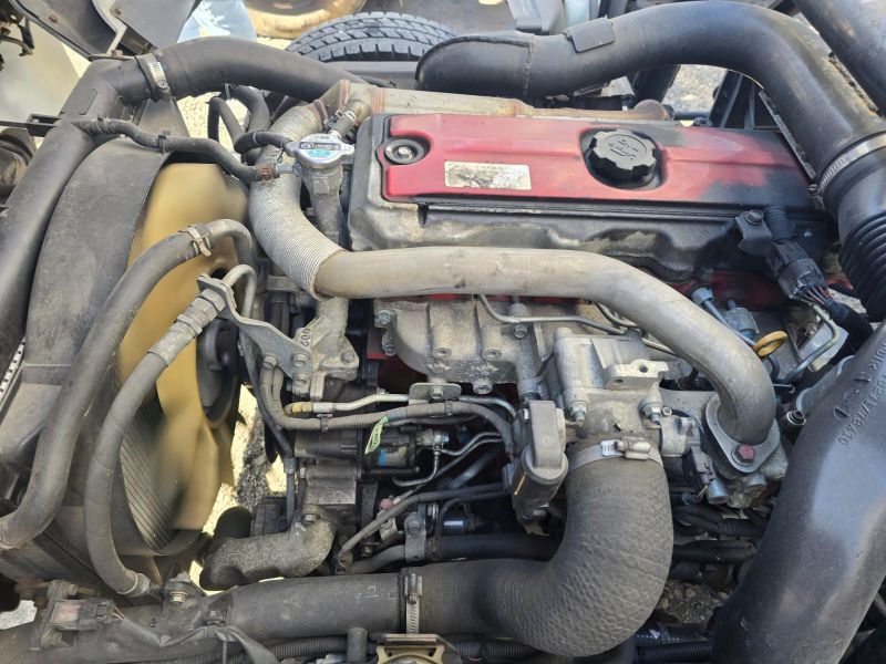  30450  HINO DUTRO  2006  