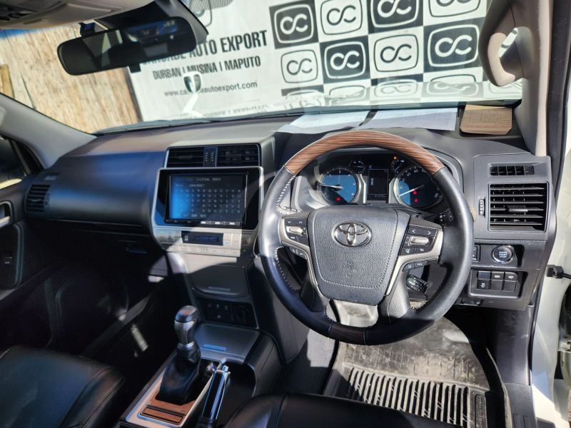  30461  TOYOTA LANDCRUISER PRADO  2018  