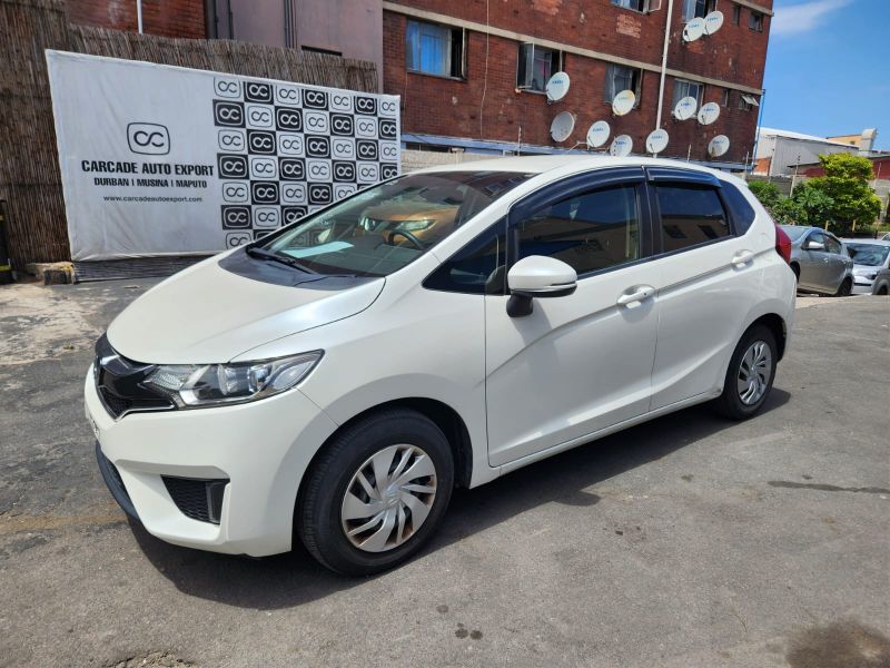  30463  HONDA FIT  2016 