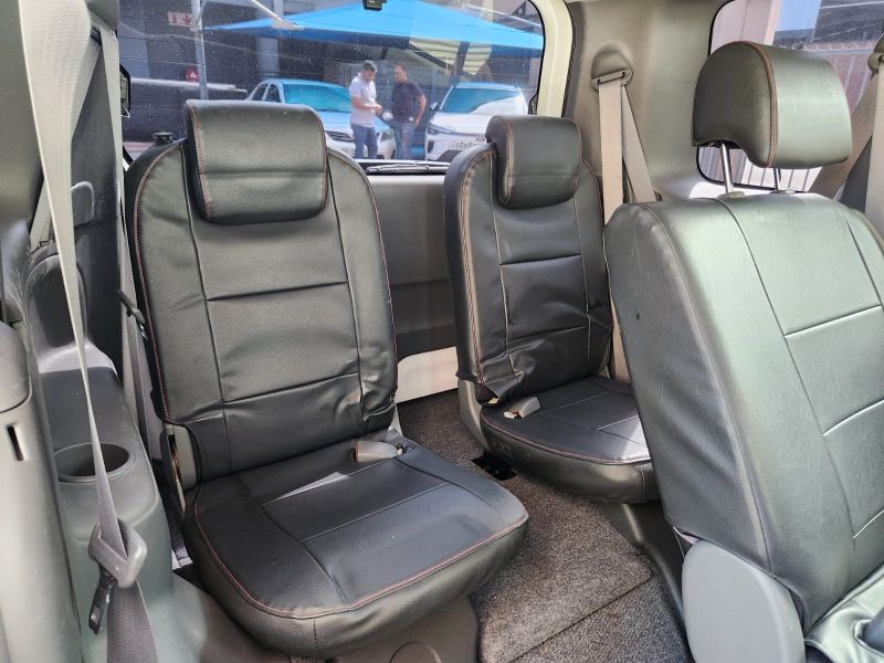  30464  TOYOTA SIENTA  2011  