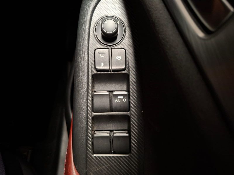  30466  MAZDA CX3  2015  