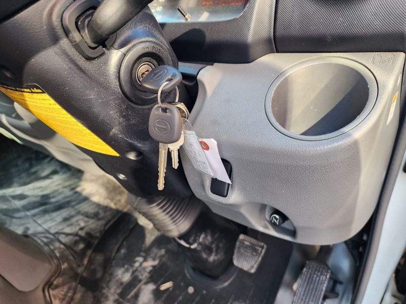  30471  HINO DUTRO  2016  