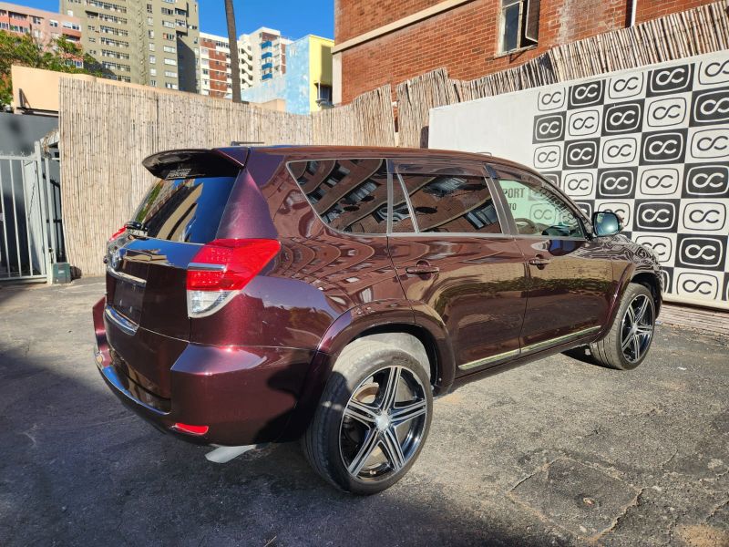  30474  TOYOTA VANGUARD  2010  