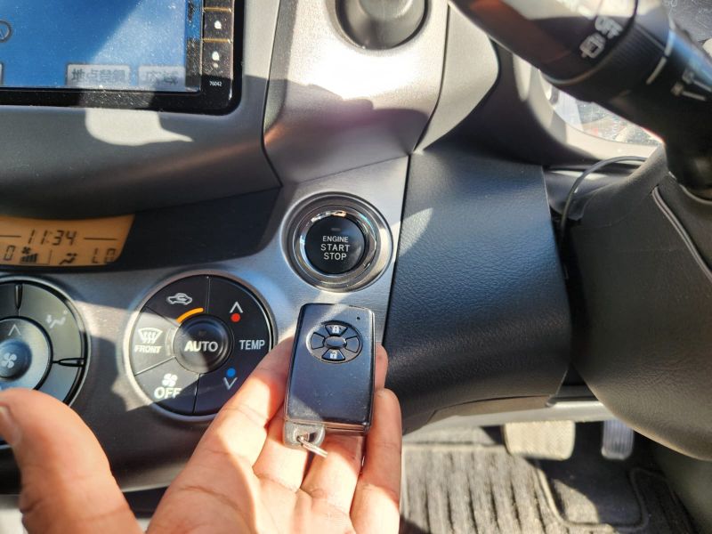  30474  TOYOTA VANGUARD  2010  