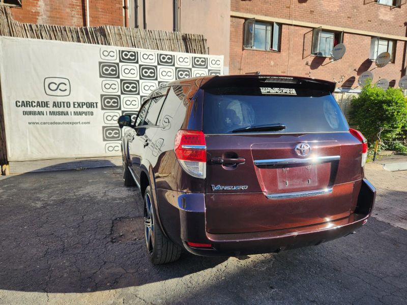  30474  TOYOTA VANGUARD  2010  