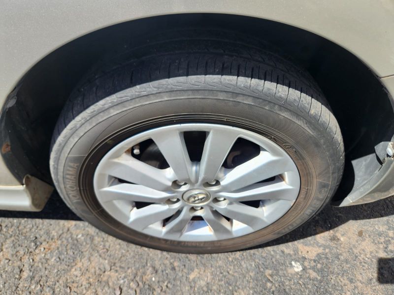  30475  TOYOTA AURIS  2007  
