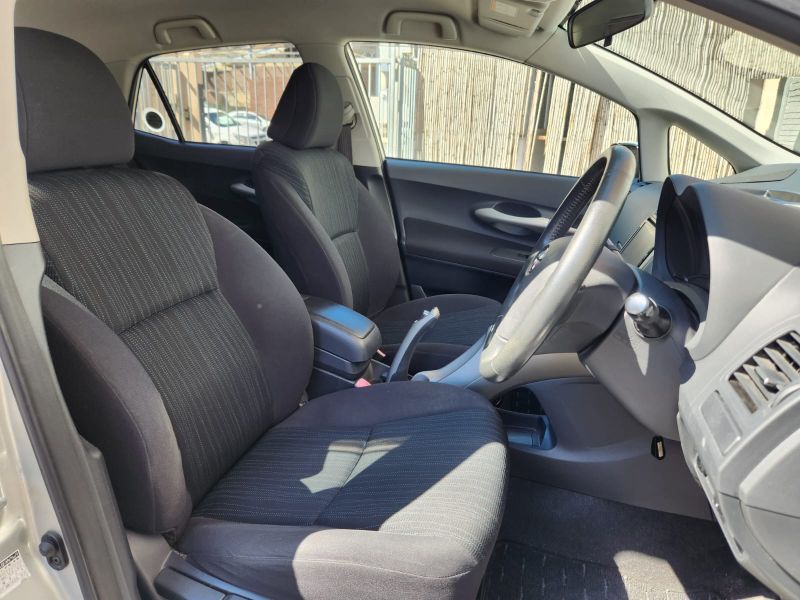  30475  TOYOTA AURIS  2007  