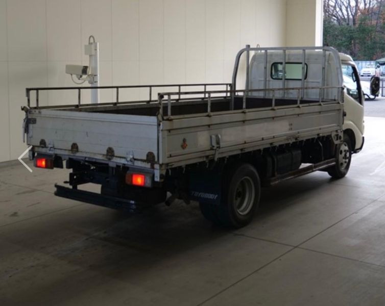  30477  HINO DUTRO  2002  