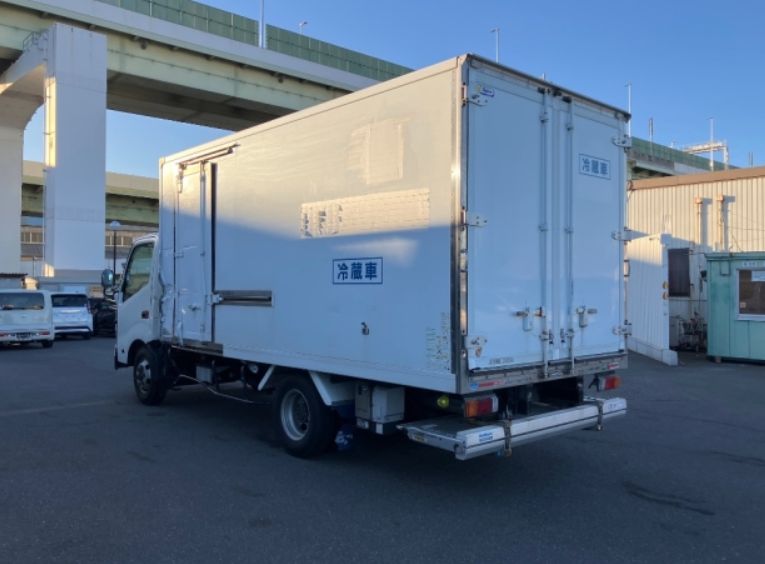  30480  HINO DUTRO  2016  