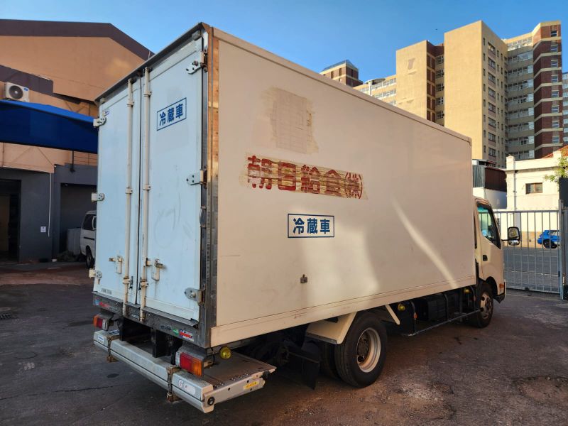  30480  HINO DUTRO  2016  