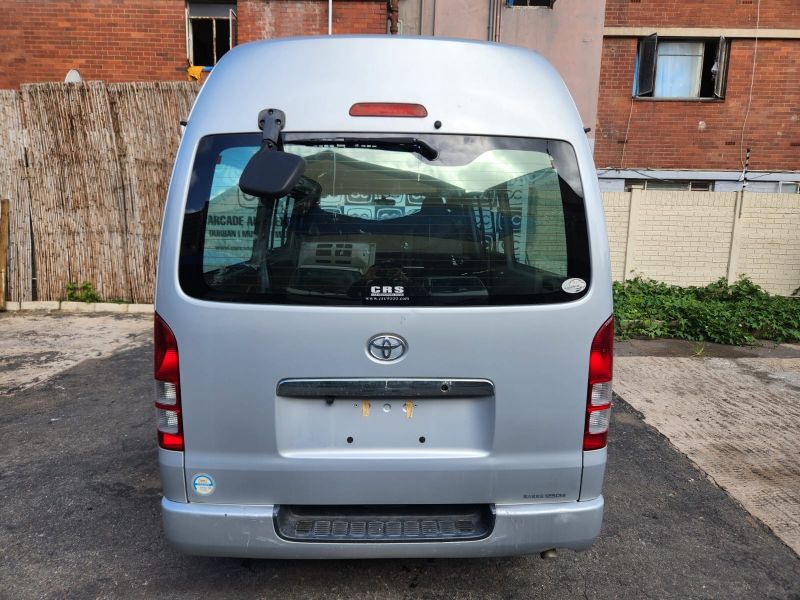  30487  TOYOTA REGIUS  2006  