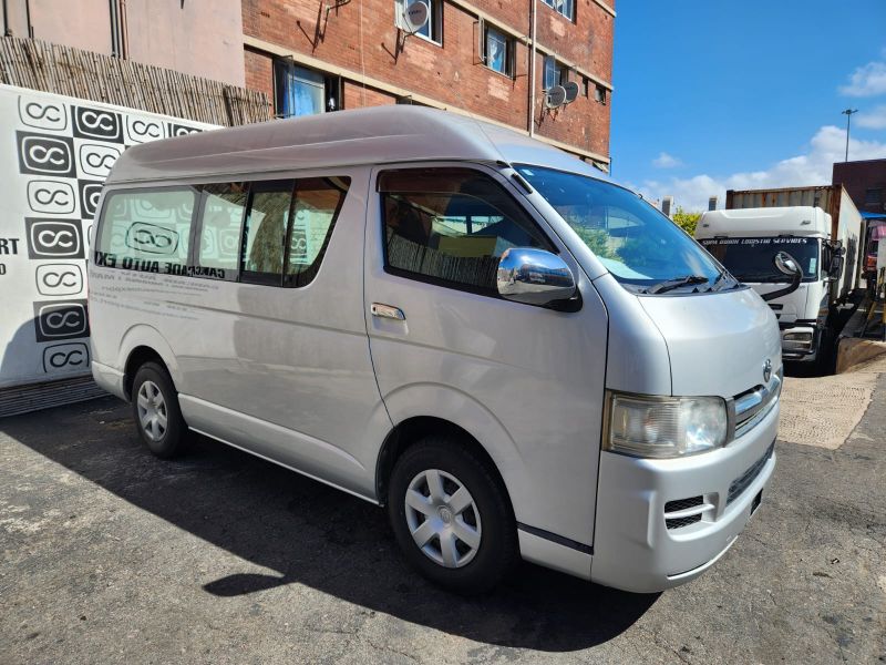  30487  TOYOTA REGIUS  2006  