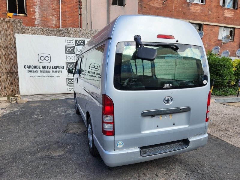  30487  TOYOTA REGIUS  2006  