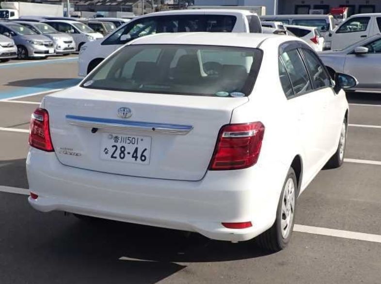  30492  TOYOTA COROLLA AXIO  2018  
